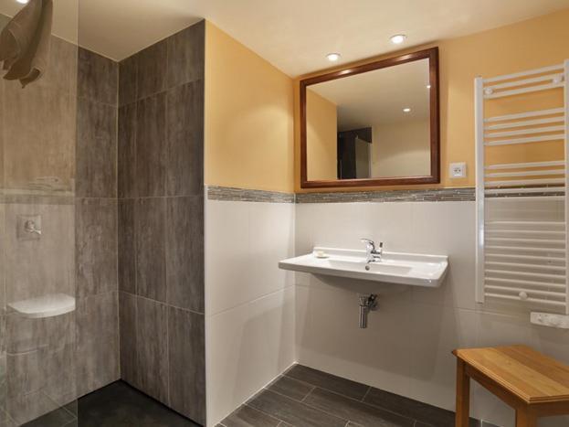 Hotel La Palombe Octon Zimmer foto